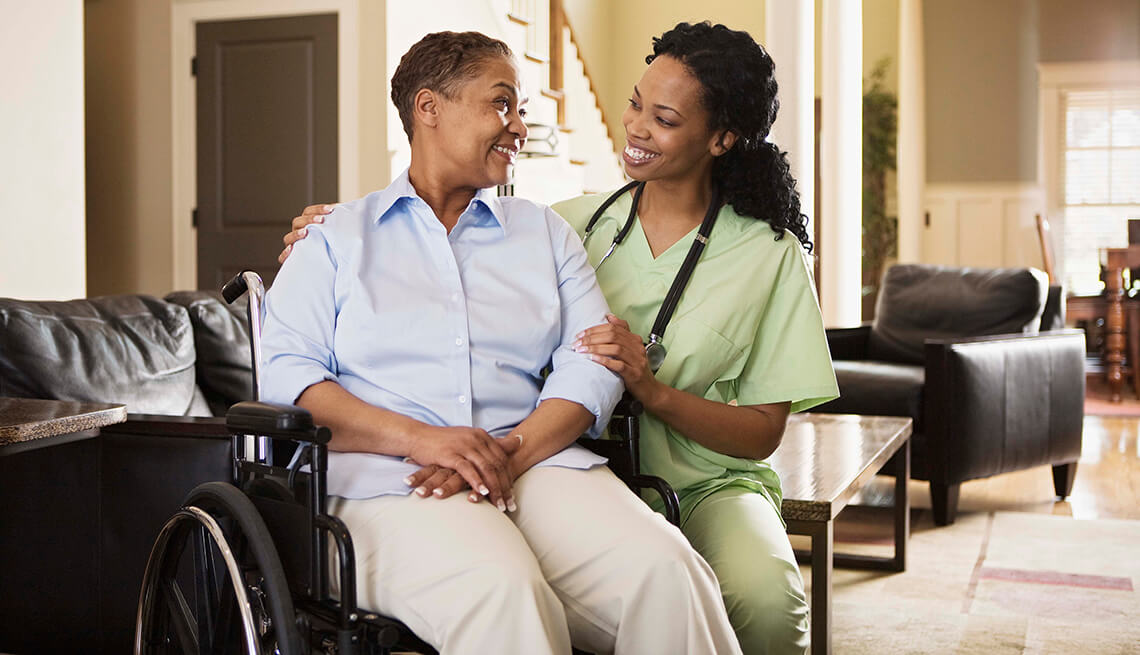 1140-nurse-wheelchair-home-care-health(1)